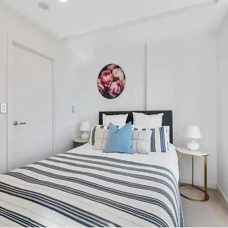 شقة Just Opposite To Sky Tower , 2 Bed 2 Bath In Cbd أوكلاند المظهر الخارجي الصورة